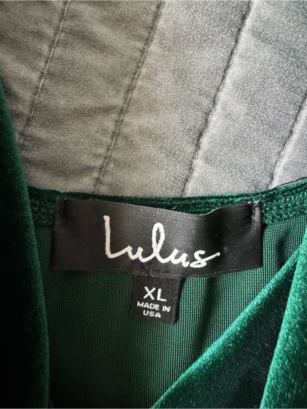 Lulu's Deep Green Velvet Midi Dress - Picture 4 of 4